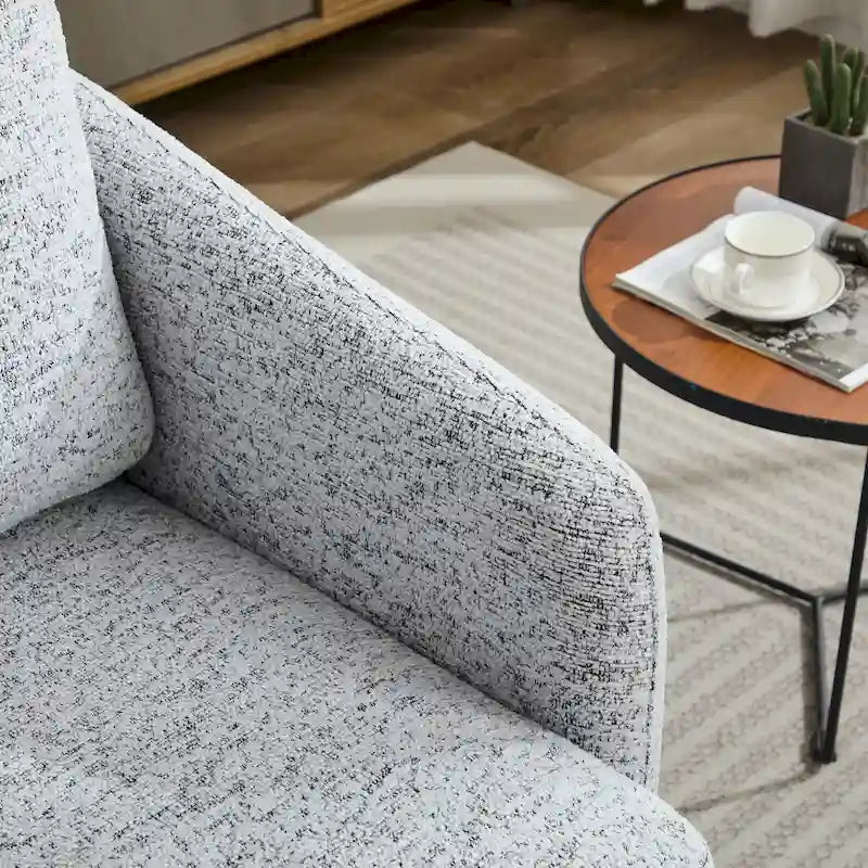 Poltrona girevole d'accento in ciniglia dal design moderno ed elegante e con imbottitura soffice - 31.5W