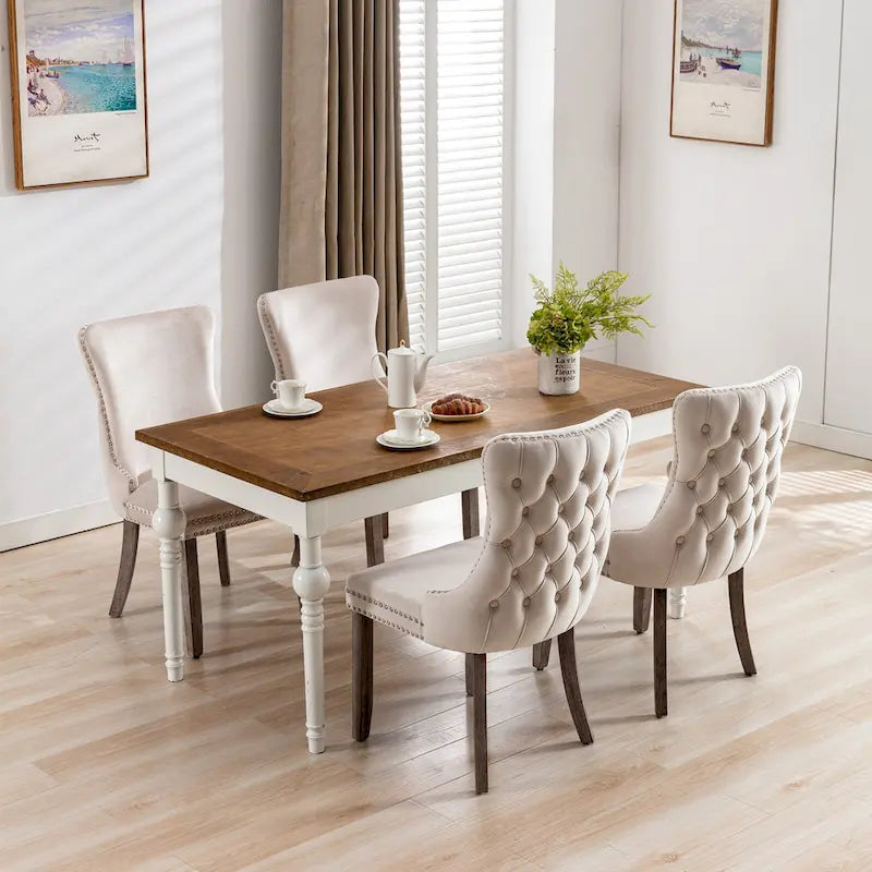 Sedia da pranzo in velluto con schienale ad ali e bordino con borchie - set da 2