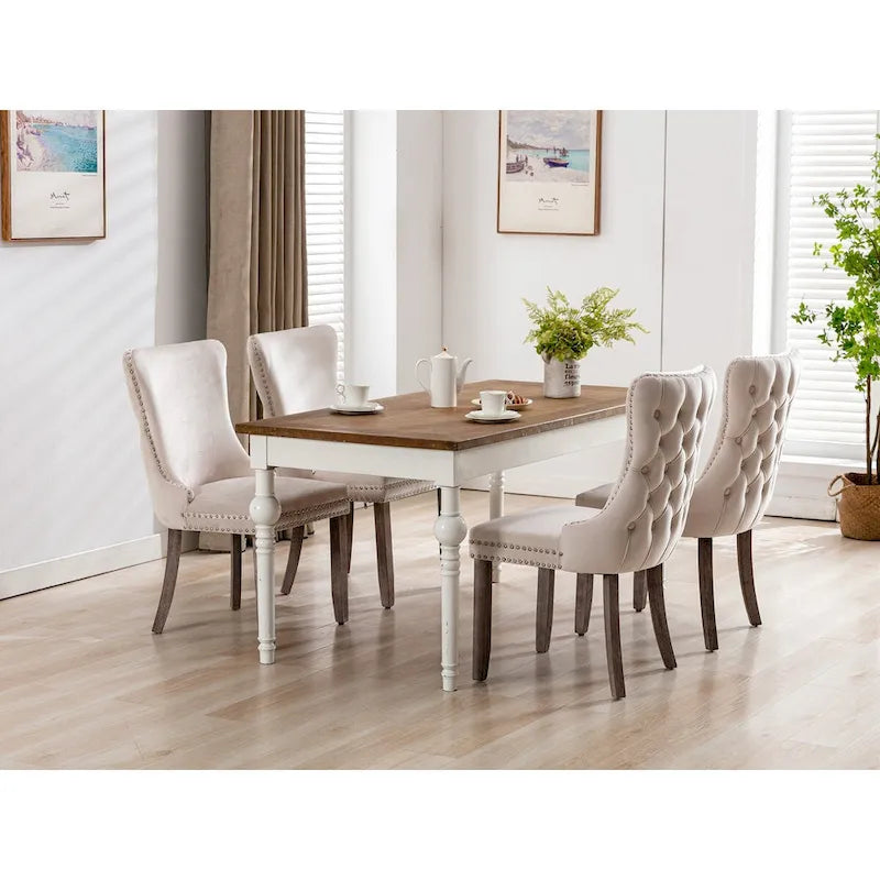 Sedia da pranzo in velluto con schienale ad ali e bordino con borchie - set da 2