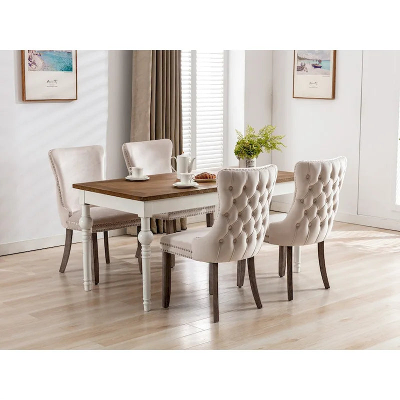 Sedia da pranzo in velluto con schienale ad ali e bordino con borchie - set da 2
