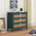 Cassettiera a 3 cassetti con frontale in rattan intagliato